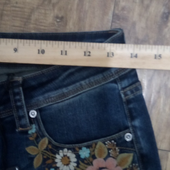 Grace in LA Women's Jeans 27 Bootcut Embellished Embroidered - Picture 9 of 11